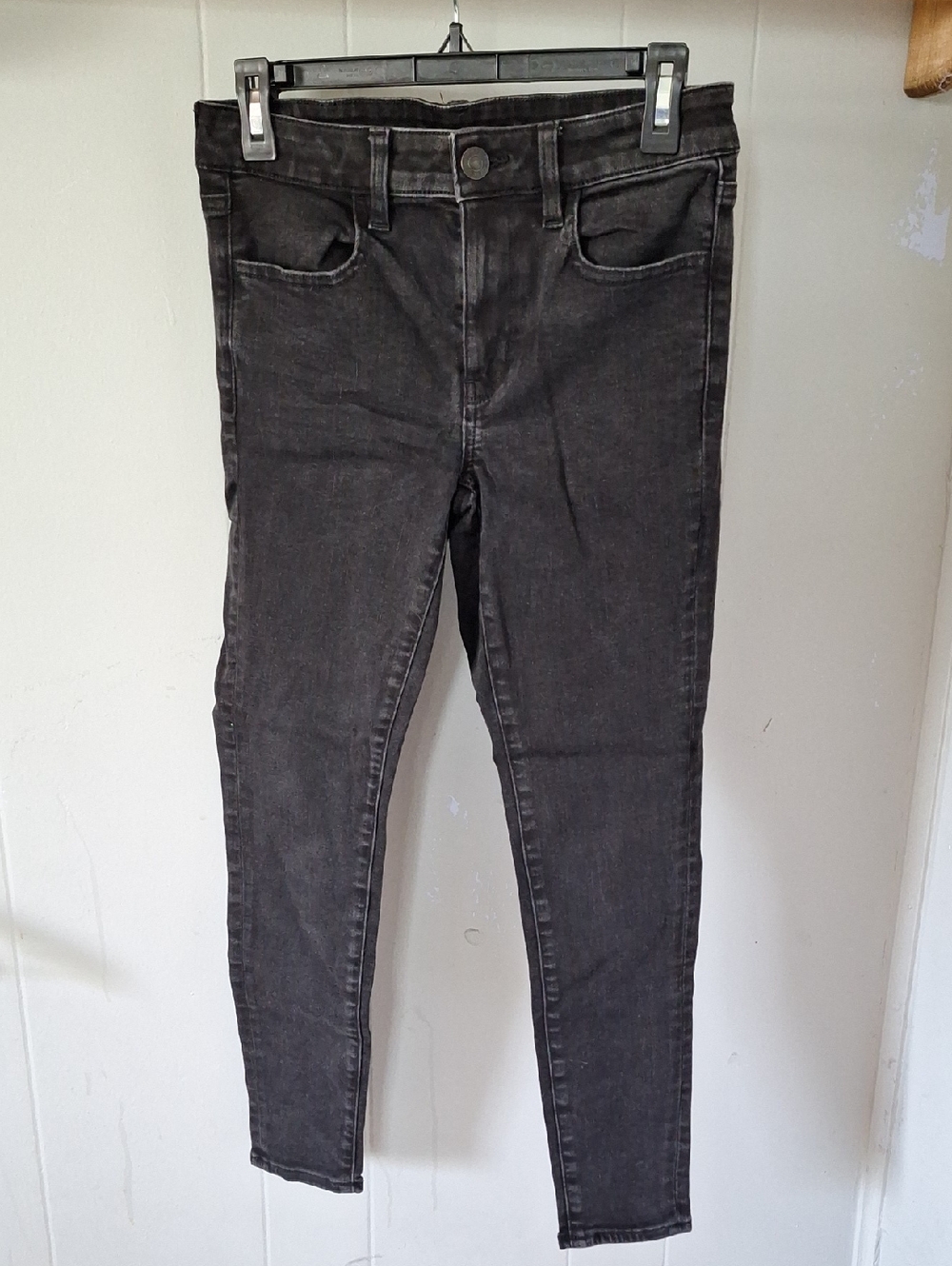 American Eagle Outfitters Skinny High Waisted Jeans in Washed Black